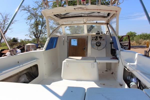 ขายเรือญี่ปุ่น ขนาด 22 ฟุต พร้อมเครื่อง MERCURY 135 แรง