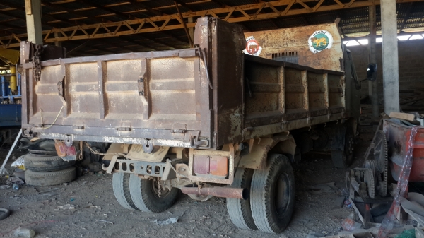 ขาย 6 ล้อ Hino FC 120 แรง ปี 95 โทร 0811838154 ขาย 6 ล้อ Hino FC 120 แรง ปี 95 โทร 0811838154