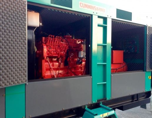 เครื่องปั่นไฟMITSUBISHI 200 Kva.mad in japanรับประกัน 12 เดือน