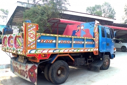 "ภาค2"หกล้อดั้มพ์ อีซูซุ FRR175แรง แอร์เย็นๆ power สภาพดีสีสวยๆพร้อมใช้งาน ทะเบียนพร้อมโอน