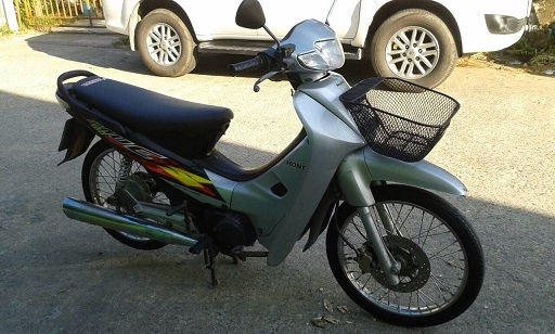 ขาย Wave100 1 คัน T.0851713153