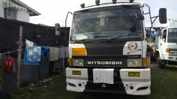 ขายดาวน์...10ล้อหัวลาก220แรง ปี*2540 รถห้างแท้ เดิมๆเครื่องเดิม หัวเดิม..รถสภาพดี พร้อมใข้