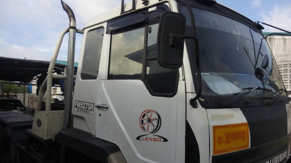 ขายดาวน์...10ล้อหัวลาก220แรง ปี*2540 รถห้างแท้ เดิมๆเครื่องเดิม หัวเดิม..รถสภาพดี พร้อมใข้