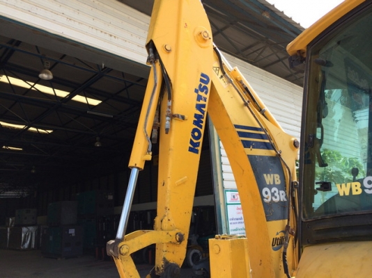 ราคาพิเศษ Komatsu WB93R-5 ปี 2007 นำเข้ามาจากอิตาลี ไม่แพงครับ