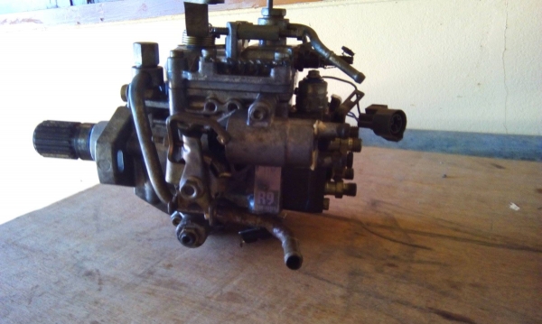 ขายปั้มหัวฉีดเครื่อง 14 b โตโยต้า 12มิล