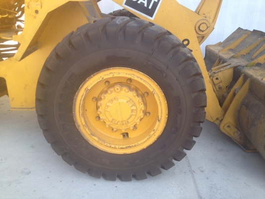 ขายรถตักCAT916 ยางใหม่ สภาพสวยพร้อมใช้ ที่คุูณอ๊อฟ พิจิตร 086-737-9991 ขายรถตักCAT916 ยางใหม่ สภาพสวยพร้อมใช้ ที่คุูณอ๊อฟ พิจิตร 086-737-9991