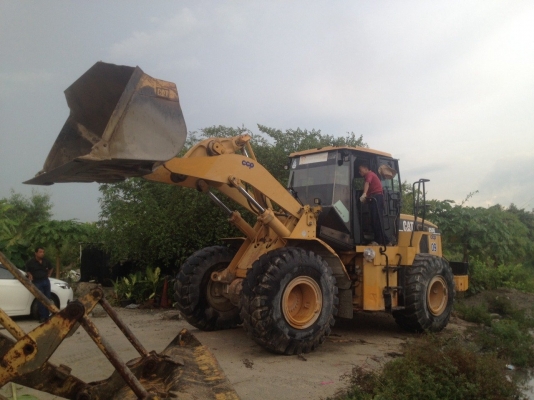 ขายรถตักCAT950G สภาพสวยพร้อมใช้ ราคาต่อรองได้ ที่คุูณอ๊อฟ พิจิตร 086-737-9991
