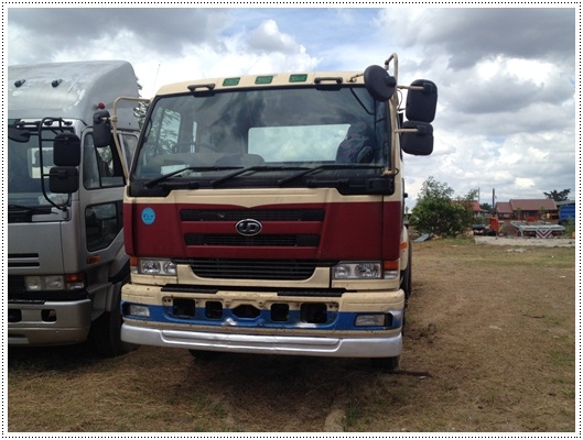 ขายถูก 12 ล้อ NISSAN UD เครื่อง MD92  330 แรงม้าหัวคัชซี ยาว 7.50 เมตร รถพร้อมใช้งานหัวใหญ่คัชซีใหญ่ พร้อมเก็บงานให้พร้อมใช้พร้อมทะเบียน