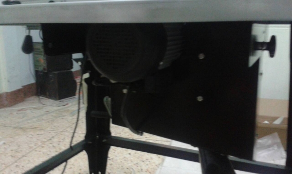 ขายโต๊ะตัดอลูมิเนียม สามารถตัดได้ทั้งไม้และพลาสติก