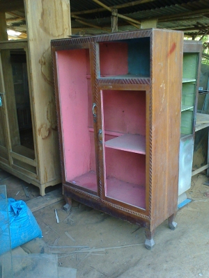 ตู้ไม้สักงานเก่า