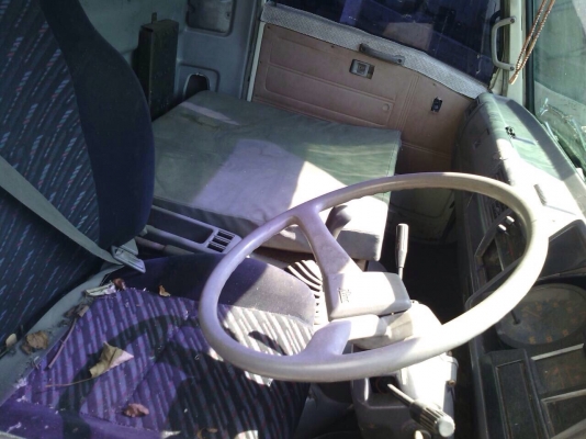 ขายฮีโน่km311 ติดเครน 2เครื่องฟิตใหม่สนใจสอบถามได้