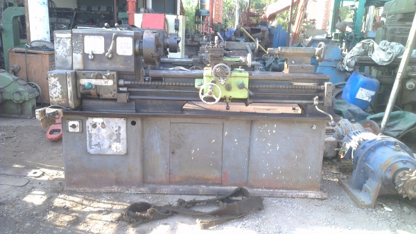 Sell> ขายเครื่องกลึง 6 ฟุต 3 เพลา เหมาะกับงานมอเตอร์ไซร์ พร้อมใช้งานครับ