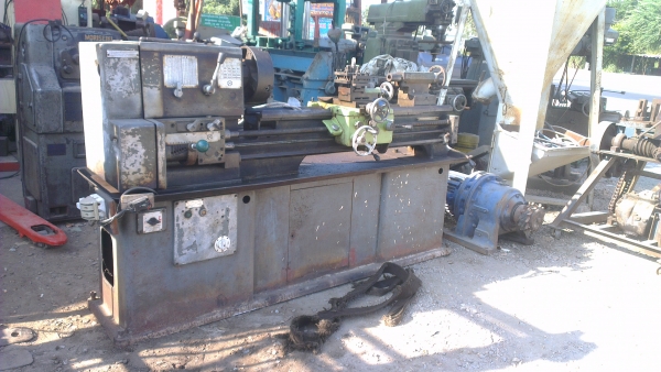 Sell> ขายเครื่องกลึง 6 ฟุต 3 เพลา เหมาะกับงานมอเตอร์ไซร์ พร้อมใช้งานครับ Sell> ขายเครื่องกลึง 6 ฟุต 3 เพลา เหมาะกับงานมอเตอร์ไซร์ พร้อมใช้งานครับ