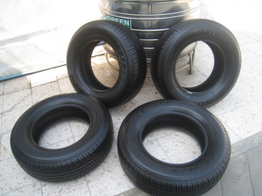 ขายยางป้ายแดง Bridgestone ยางปี14 สนใจติดต่อเล็กคลองสามครับ 081-3747940 ขายยางป้ายแดง Bridgestone ยางปี14 สนใจติดต่อเล็กคลองสามครับ 081-3747940