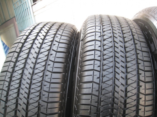 ขายยางป้ายแดง Bridgestone ยางปี14 สนใจติดต่อเล็กคลองสามครับ 081-3747940 ขายยางป้ายแดง Bridgestone ยางปี14 สนใจติดต่อเล็กคลองสามครับ 081-3747940