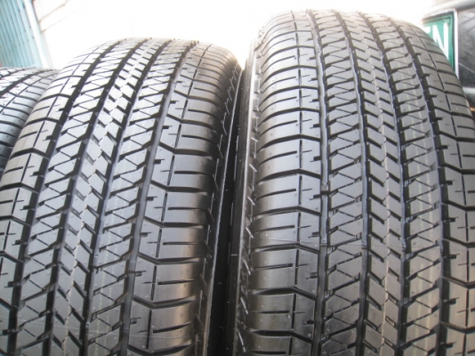 ขายยางป้ายแดง Bridgestone ยางปี14 สนใจติดต่อเล็กคลองสามครับ 081-3747940 ขายยางป้ายแดง Bridgestone ยางปี14 สนใจติดต่อเล็กคลองสามครับ 081-3747940