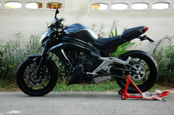 ขาย Kawasaki ER6n ABS  ปี 2013 Bookservice เอกสารพร้อมโอน