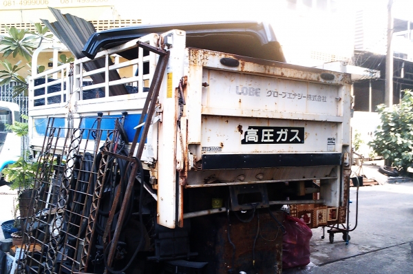 ขายกะบะท้าย4ล้อฝาท้ายไฮดรอลิค