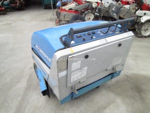 รถกวาดขยะ TOYOTA 40BW9 รหัสสินค้า : 14002155 หรือเพิ่มเติมไดที่ www.nihonmono.com รถกวาดขยะ TOYOTA 40BW9 รหัสสินค้า : 14002155 หรือเพิ่มเติมไดที่ www.nihonmono.com