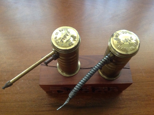 ขายกาหยอดนำ้มันแบบปั้มหยอด ทองเหลือง VINTAGE EAGLE No.66 ชิ้นละ