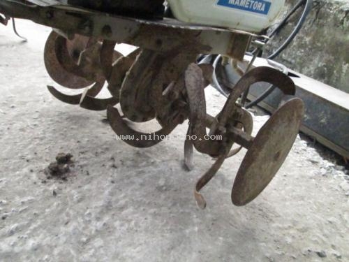 เครื่องพรวนดิน      MARUYAMA    MC-10V   รหัสสินค้า : 14002163   หรือเพิ่มเติมไดที่ www.nihonmono.com