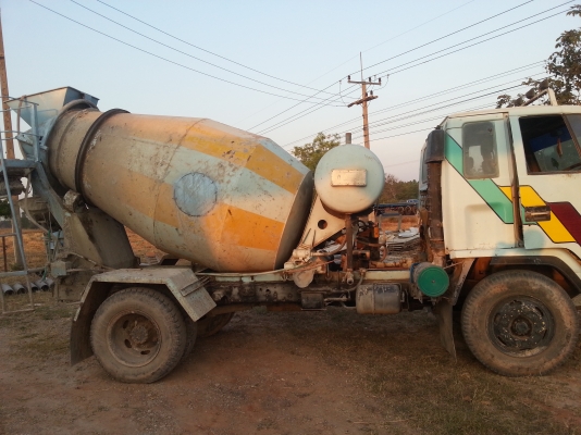 ขายรถโม่ปูน 6 ล้ออีซูซุ Rocky ขายรถโม่ปูน 6 ล้ออีซูซุ Rocky