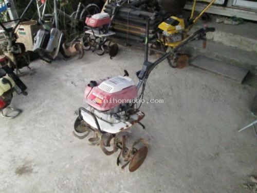 เครื่องพรวนดิน      HONDA     F210  รหัสสินค้า : 14002167    หรือเพิ่มเติมไดที่ www.nihonmono.com