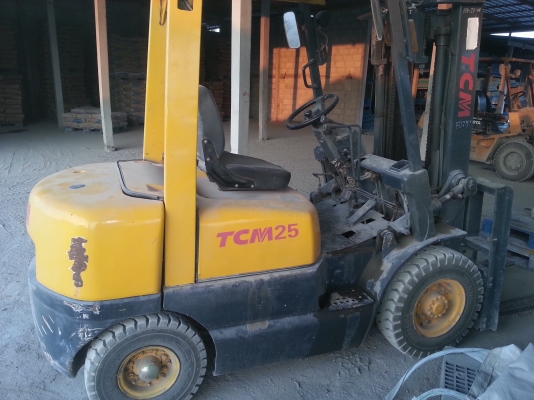 ขายรถโฟล์คลิฟท์ 2 คัน รถตัก 1 คัน