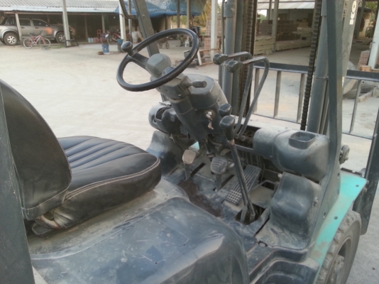 ขายรถโฟล์คลิฟท์ 2 คัน รถตัก 1 คัน