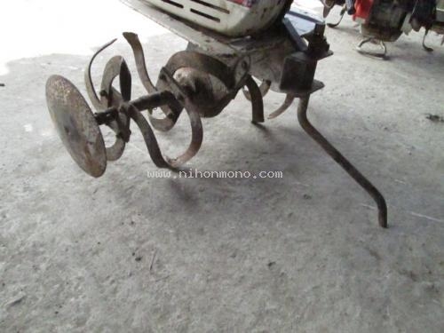 เครื่องพรวนดิน     MITSUBISHI     MM270   รหัสสินค้า : 14002172   หรือเพิ่มเติมไดที่ www.nihonmono.com