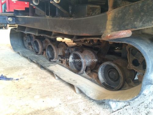 รถเกี่ยวข้าวนั่งขับ     MITSUBISHI     MC11   รหัสสินค้า : 14002192    หรือเพิ่มเติมไดที่ www.nihonmono.com