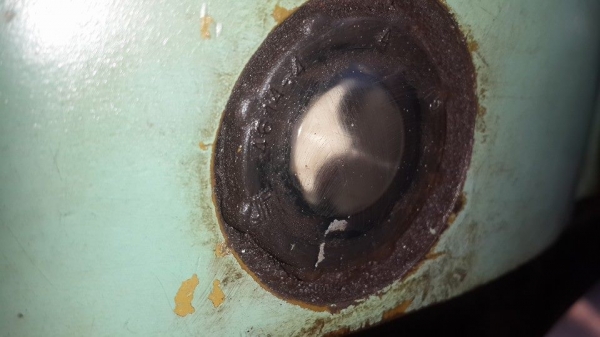 ขายครับขาย โต๊ะหมุน ขนาด 16" สเกลคมชัดลึก ผลิตในสหภาพโซเวียส มีเพลาขับโต๊ะหมุน สภาพสวยๆเลยครับ 14000 บาท ครับ 0814583376 เอก ปทุม