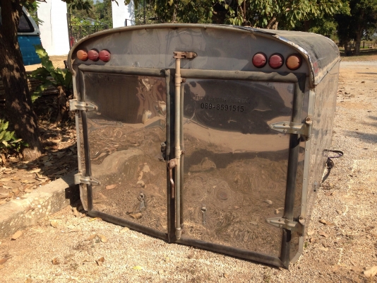 ขาย หลังคารถกระบะทึบ vigo ตอนเดียว (ลายด้านข้างเป็นสติ๊กเกอร์ เอาออกได้)