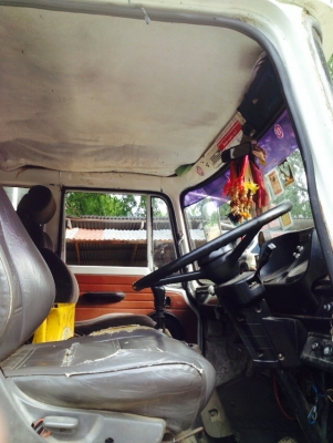 ขายรถบรรทุกสิบล้อเพลาเดียว