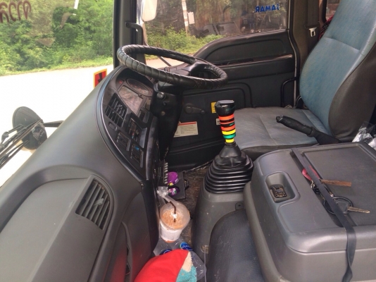 ขายรถบรรทุกสิบล้อดัมพ์ ISUZU เครื่อง 320 แรง ปี 50 กระบะดัมพ์สามมิตร มีระบบลากพ่วง