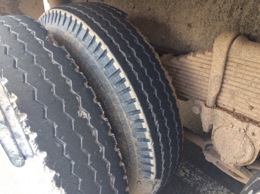 ขายรถบรรทุกสิบล้อดัมพ์ ISUZU เครื่อง 320 แรง ปี 50 กระบะดัมพ์สามมิตร มีระบบลากพ่วง