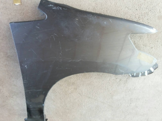 แก้มบังโคลนหน้าขวา NAVARA ของแท้มือสองงานเคาะซ่อม