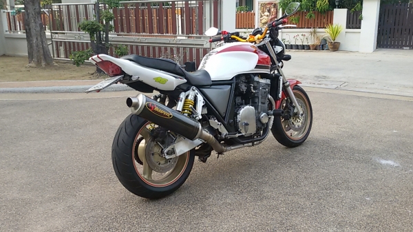 ขาย CB1000-ปรับโฉม ทะเบียน 137,000