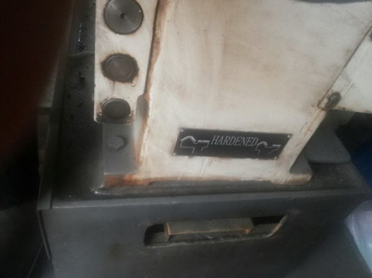 ขายเครื่องกลึงรุ่นใหญ่ ยี่ห้อ YUNNAN สภาพใหม่มาก ปี 2010 กลึงได้โต 650 มม. ยาว 1,500 มม. ถอดคอม้าได้ มีหัว 3 จับ 4 จับ 3 ขา และ ประคองเพลา ขายไม่แพง 200,000 บาท ต่อรองได้ ไม่ได้ใช้งาน ซื้อของใหม่มา ติดต่อ เล็ก 086-3237681 ขายเครื่องกลึงรุ่นใหญ่ ยี่ห้อ YUNNAN สภาพใหม่มาก ปี 2010 กลึงได้โต 650 มม. ยาว 1,500 มม. ถอดคอม้าได้ มีหัว 3 จับ 4 จับ 3 ขา และ ประคองเพลา ขายไม่แพง 200,000 บาท ต่อรองได้ ไม่ได้ใช้งาน ซื้อของใหม่มา ติดต่อ เล็ก 086-3237681