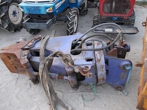 หัวหนีบ     KOMATSU     BCJ075  รหัสสินค้า : 13001165    หรือเพิ่มเติมไดที่ www.nihonmono.com