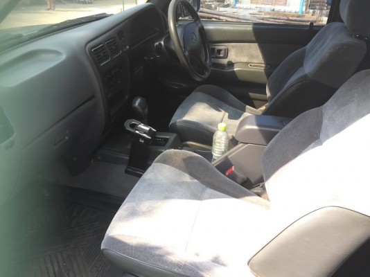 ขายTiger ปี01 เครื่องJ ติดแก็สหัวฉีด มือเดียวป้ายแดงครับ ขายTiger ปี01 เครื่องJ ติดแก็สหัวฉีด มือเดียวป้ายแดงครับ