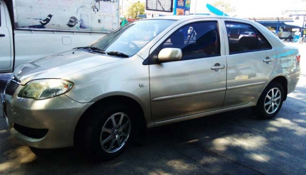 VIOS รุ่น E IVORY (AIRBAG + ABS) ปี 2006 เกียร์ออโต้ เครื่องเงียบ เกียร์เข้านิ่ม ภายในสีทูโทน ลายไม้ หรูหรา กระจกไฟฟ้า ปรับข้างไฟฟ้า เซ็นทรัลล็อค ฟิล์ม LAMINA รอบคัน ตัวถังบางเดิม รถวิ่ง 110,000 กิโล ไม่ติดแก๊สก็ประหยัดอยู่แล้ว ดิสก์เบรก 4 ล้อ ยาง Micheli VIOS รุ่น E IVORY (AIRBAG + ABS) ปี 2006 เกียร์ออโต้ เครื่องเงียบ เกียร์เข้านิ่ม ภายในสีทูโทน ลายไม้ หรูหรา กระจกไฟฟ้า ปรับข้างไฟฟ้า เซ็นทรัลล็อค ฟิล์ม LAMINA รอบคัน ตัวถังบางเดิม รถวิ่ง 110,000 กิโล ไม่ติดแก๊สก็ประหยัดอยู่แล้ว ดิสก์เบรก 4 ล้อ ยาง Micheli