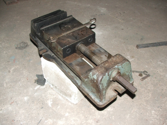 ขายปากกามิลลิ่ง 7000