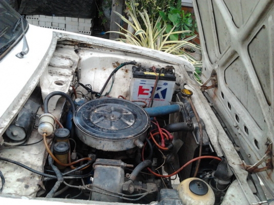 มาสด้า 1000  เกียร์คอ  เดิมๆครับ  สนใจโทรเลย หลุดจองครับ