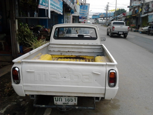 มาสด้า 1000  เกียร์คอ  เดิมๆครับ  สนใจโทรเลย หลุดจองครับ