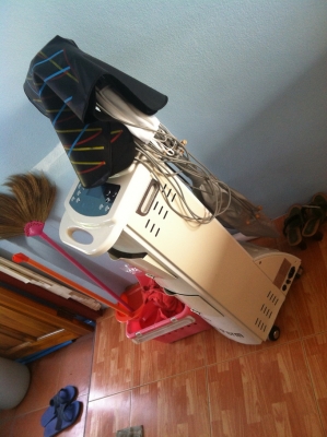 เซ้งร้าน เสริมสวย มีลูกค้าประจำ รายได้เดือนละ 25000-50000 กว่าๆ ใกล้เวอคพอยต์รังสิต 0819928845 เซ้งร้าน เสริมสวย มีลูกค้าประจำ รายได้เดือนละ 25000-50000 กว่าๆ ใกล้เวอคพอยต์รังสิต 0819928845