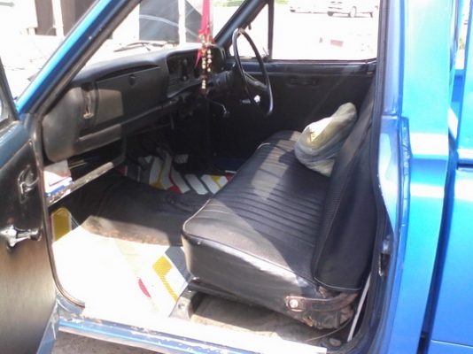 ดัชสัน 620 สีขอ เกียร์คอ รุ่นแรก  ทุกอย่างเดิมๆ สนใจโทรเลย