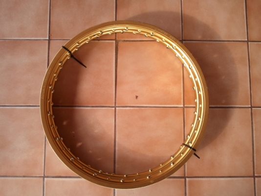 ธารนนทบุรี//ขาย ล้อทอง com1.2-17 1คู่มือสอง ราคา1,000บาท(พร้อมจัดส่งค่ะ) ธารนนทบุรี//ขาย ล้อทอง com1.2-17 1คู่มือสอง ราคา1,000บาท(พร้อมจัดส่งค่ะ)