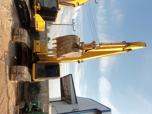 ขาย KOMATSU PC200-6