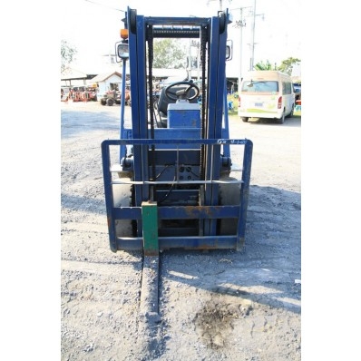 รถโฟล์คลิฟ KOMATSU 2 ตัน รถโฟล์คลิฟ KOMATSU 2 ตัน